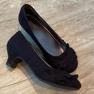 little heels